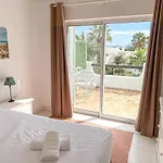 Lovely In 2bd 250m Ocean View And Ac Wi-fi Pool