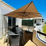 Apartamento Lovely In 2bd 250m Ocean View And Ac Wi-fi Pool *