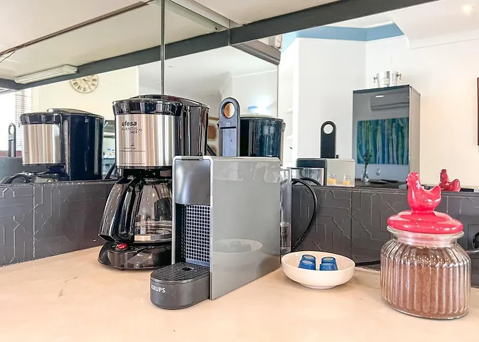 Apartment Lovely In 2bd 250m Ocean View And Ac Wi-fi Pool