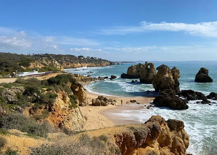 Apartment Lovely In 2bd 250m Ocean View And Ac Wi-fi Pool